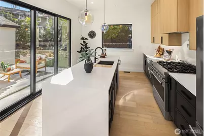 2109 129th Avenue SE, Bellevue, WA 98005 - Photo 11