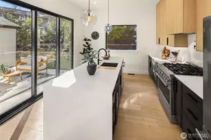 2109 129th Ave SE, Bellevue, WA 98005 - Photo 11