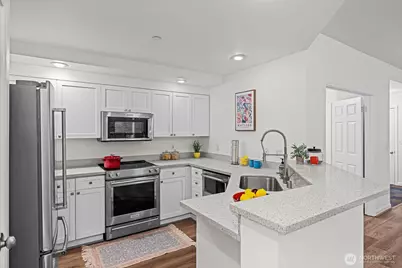 404 228th Street SW #E101, Bothell, WA 98021 - Photo 9