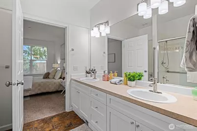 404 228th Street SW #E101, Bothell, WA 98021 - Photo 17