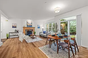 404 228th St SW, Bothell, WA 98021 - Photo 3