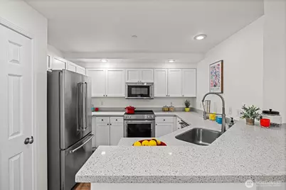 404 228th Street SW #E101, Bothell, WA 98021 - Photo 11