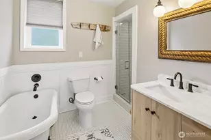 3847 Beach Dr SW, Seattle, WA 98116 - Photo 29