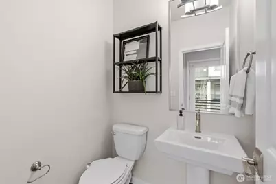 964 7th Avenue NE #2.4, Issaquah, WA 98029 - Photo 13