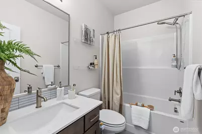 964 7th Avenue NE #2.4, Issaquah, WA 98029 - Photo 17