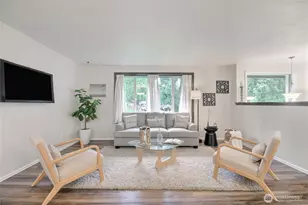 19206 54th St E, Lake Tapps, WA 98391 - Photo 3