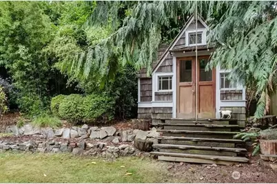 10741 Palatine Avenue N, Seattle, WA 98133 - Photo 17