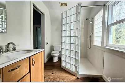 10741 Palatine Avenue N, Seattle, WA 98133 - Photo 15