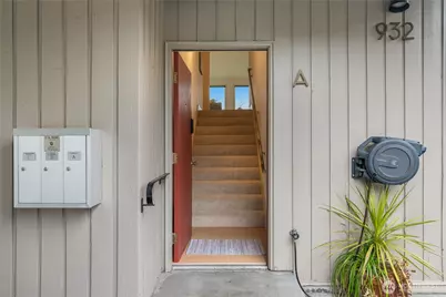 924 W Emerson Street #932A, Seattle, WA 98119 - Photo 3