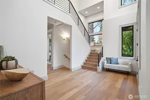 10648 SE 16th St, Bellevue, WA 98004 - Photo 3