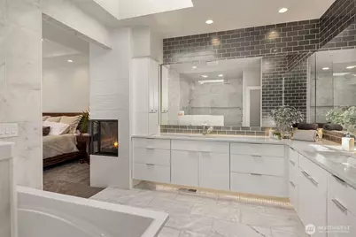 27138 NE 29th Place, Redmond, WA 98053 - Photo 23