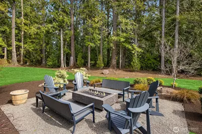 27138 NE 29th Place, Redmond, WA 98053 - Photo 35