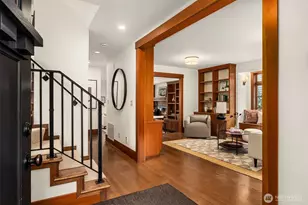 1632 35th Ave, Seattle, WA 98122 - Photo 3