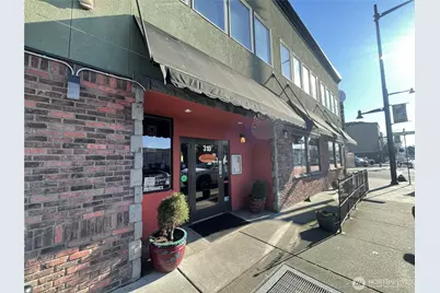 421 Wells Avenue S, Renton, WA 98057 - Photo 37