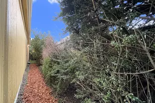 421 Wells Ave S, Renton, WA 98057 - Photo 7