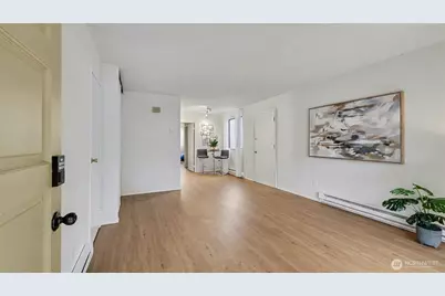 421 Wells Avenue S, Renton, WA 98057 - Photo 17