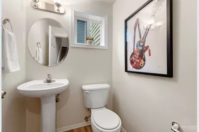 12315 10th Place NE #A, Seattle, WA 98125 - Photo 11