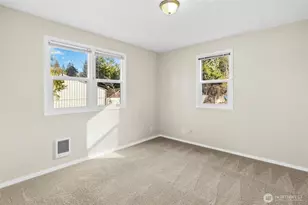 5726 5728 Tracyton Blvd NW, Bremerton, WA 98311 - Photo 13