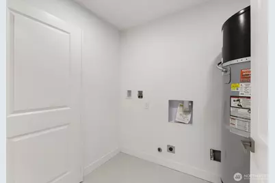 10611 Jovita Boulevard E, Edgewood, WA 98372 - Photo 25