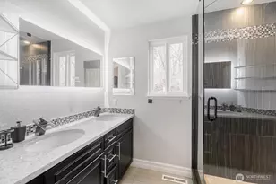 11850 NE 105th Ln, Kirkland, WA 98033 - Photo 15