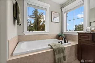 2011 Sumner Tapps Hwy E, Bonney Lake, WA 98391 - Photo 25