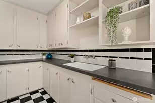 1623 Taylor Ave N, Seattle, WA 98109 - Photo 9