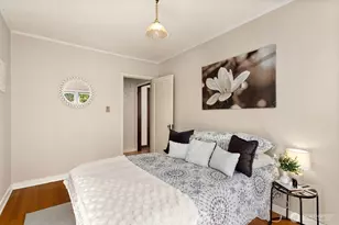 1623 Taylor Ave N, Seattle, WA 98109 - Photo 13