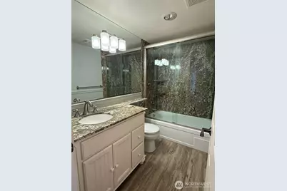 4561 Lake Washington Boulevard NE #102, Kirkland, WA 98033 - Photo 7