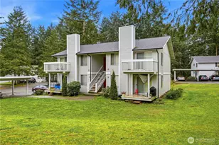 34027 1st Pl S, Federal Way, WA 98003 - Photo 1