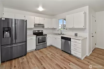 4012 167th Street NE #B, Arlington, WA 98223 - Photo 15