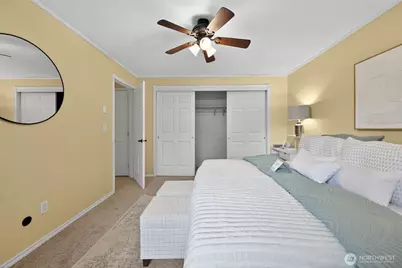 12251 SE 59th Street #102, Bellevue, WA 98006 - Photo 17