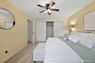 12251 SE 59th St, Bellevue, WA 98006 - Photo 17