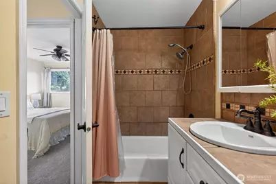 12251 SE 59th Street #102, Bellevue, WA 98006 - Photo 23