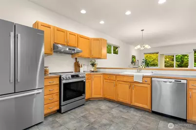 1963 S Mahonia Place, Bellingham, WA 98229 - Photo 3