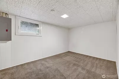 12745 10th Avenue NE, Seattle, WA 98125 - Photo 19