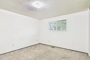 8911 14th Pl SE, Lake Stevens, WA 98258 - Photo 17