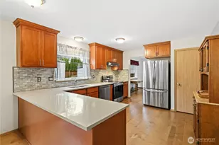 11548 215th Ave E, Bonney Lake, WA 98391 - Photo 11