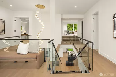 10656 Woodhaven Lane, Bellevue, WA 98004 - Photo 19