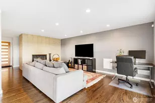 11401 SE 326th Pl, Auburn, WA 98092 - Photo 3