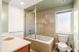 11401 SE 326th Pl, Auburn, WA 98092 - Photo 17