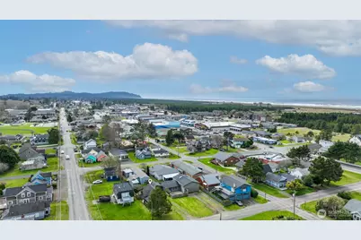 209 5th Street NE, Long Beach, WA 98631 - Photo 15