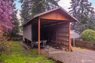 12607 216th Ave Ct E, Bonney Lake, WA 98391 - Photo 33