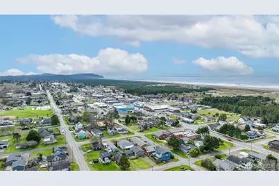 207 5th Street NE, Long Beach, WA 98631 - Photo 21