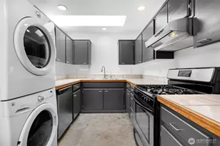 207 5th St NE, Long Beach, WA 98631 - Photo 9