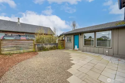 207 5th Street NE, Long Beach, WA 98631 - Photo 3