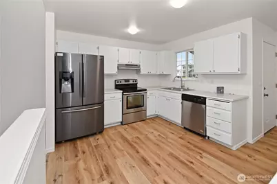 4012 167th Street NE #B, Arlington, WA 98223 - Photo 3