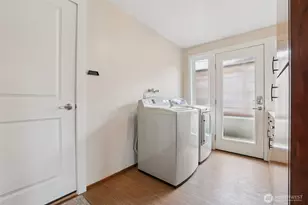 616 109th Ave SE, Bellevue, WA 98004 - Photo 17