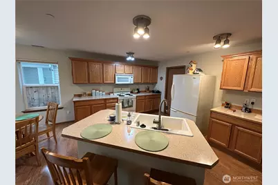 2766 McNeil Street, DuPont, WA 98327 - Photo 5