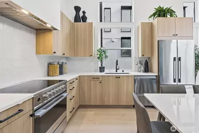 2016 Fairview Avenue E #A, Seattle, WA 98102 - Photo 11