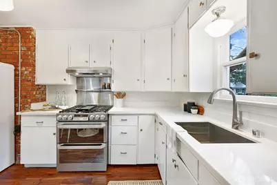 11605 Meridian Avenue N, Seattle, WA 98133 - Photo 11